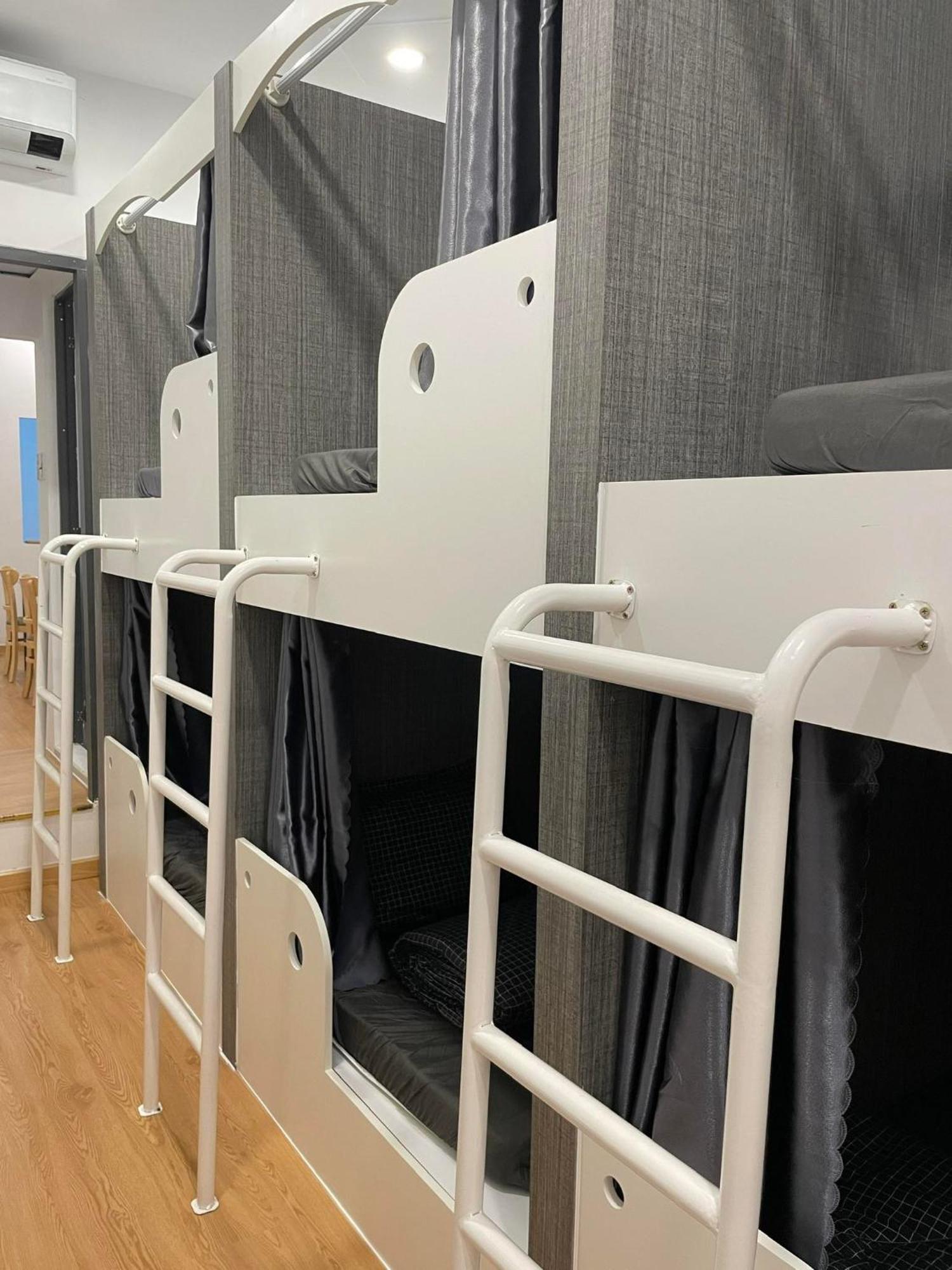 Alphabet Home Capsule Bandar Ho Chi Minh Luaran gambar